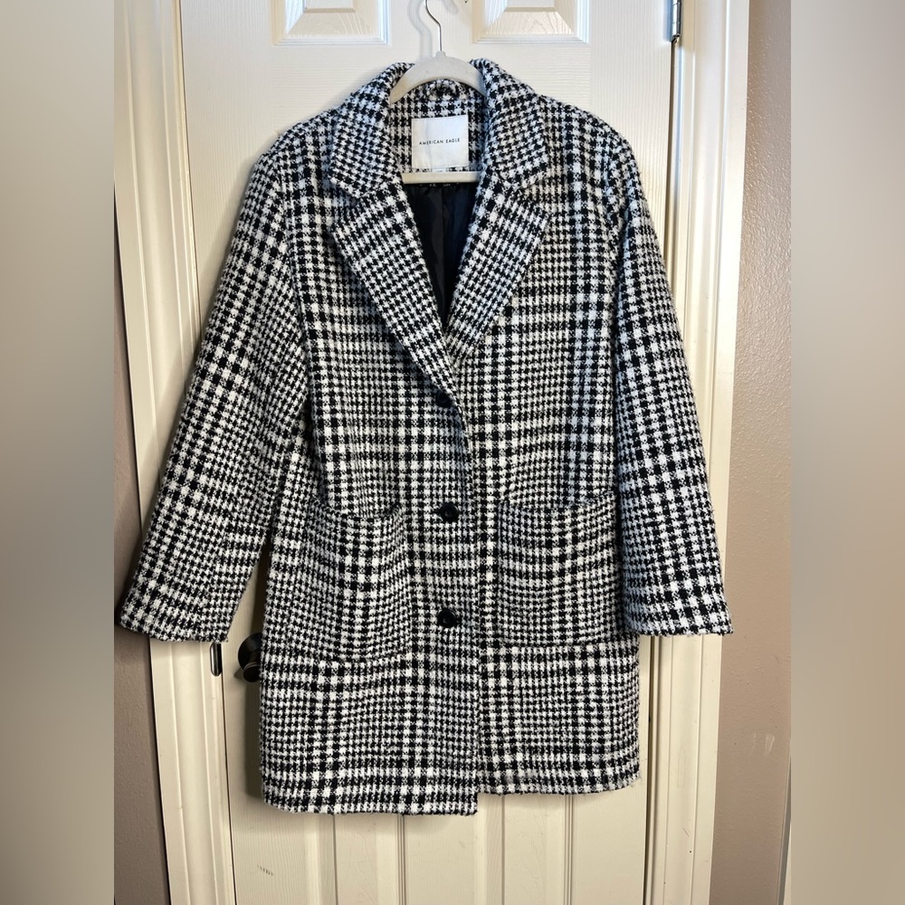 AMERICAN EAGLE plaid tweed pea coat size medium